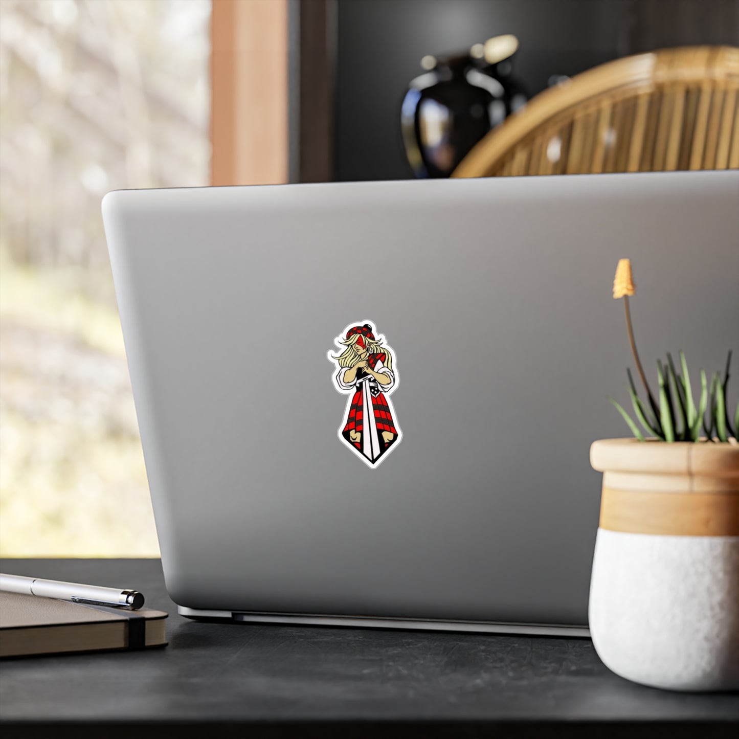 Glasgow Highlanders Girl Kiss-Cut Vinyl Decal in 4 sizes